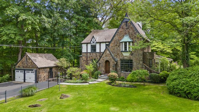 Backyard, Detached Garage, Exterior, Facade, Tudor Revival
