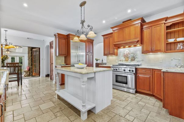 Chandelier, Interior, Kitchen, Pendant Lights, Recessed Lighting, Stainless Steel Appliances