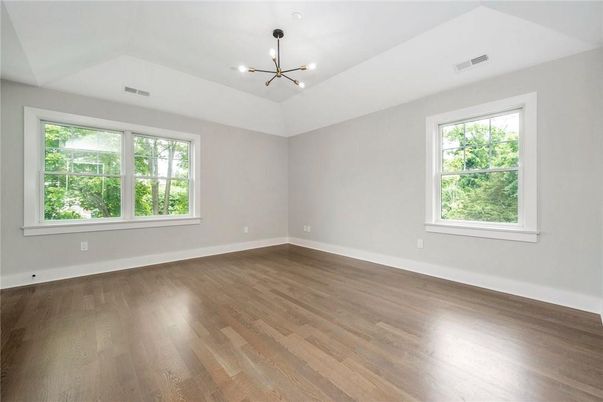 Empty room, Interior, Pendant Lights, Wood Texture Flooring