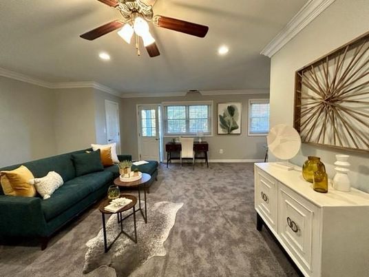 Dining room, Interior, Living room, Recessed Lighting