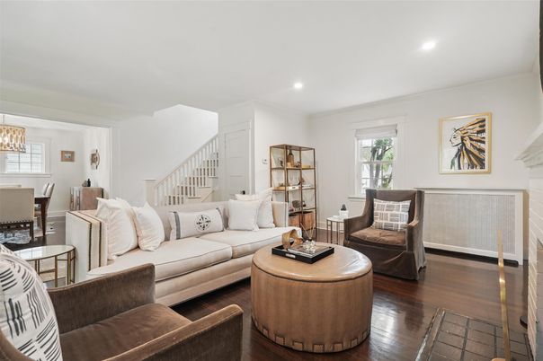 Chandelier, Dining room, Interior, Living room, Recessed Lighting, Wood Texture Flooring