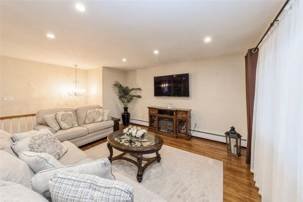 Chandelier, Interior, Living room, Recessed Lighting, Wood Texture Flooring