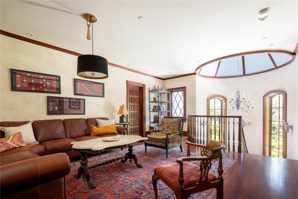 Chandelier, Interior, Living room, Recessed Lighting, Wood Texture Flooring