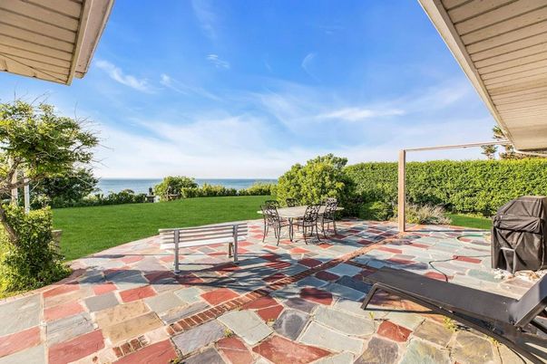 Backyard, Exterior, Water