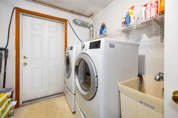Interior, Washer