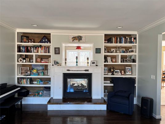 Fireplace, Interior, Recessed Lighting, Wood Texture Flooring