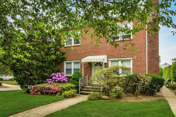 Exterior, Facade, Brick Facade, Tudor Revival