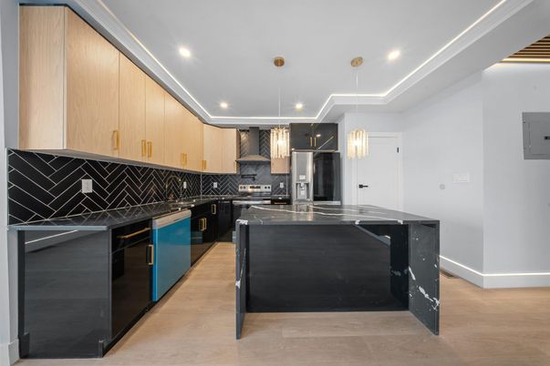 Interior, Kitchen, Pendant Lights, Recessed Lighting, Stainless Steel Appliances