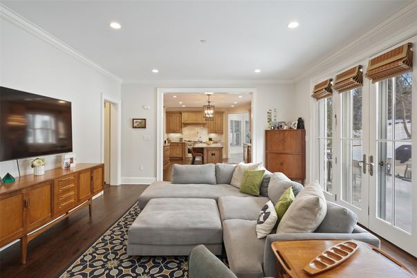 Interior, Kitchen, Living room, Pendant Lights, Recessed Lighting, Wood Texture Flooring