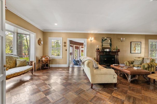Fireplace, Interior, Living room, Recessed Lighting, Wood Texture Flooring