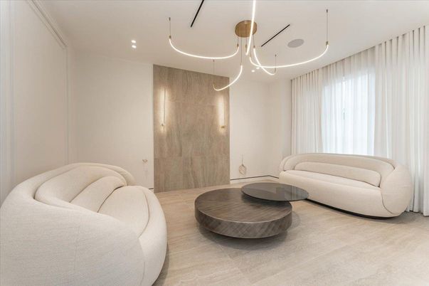 Interior, Living room, Pendant Lights, Recessed Lighting