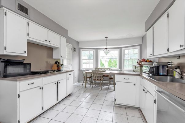 Dining room, Interior, Kitchen, Pendant Lights