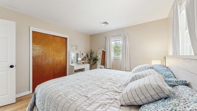 Bedroom, Interior, Wood Texture Flooring