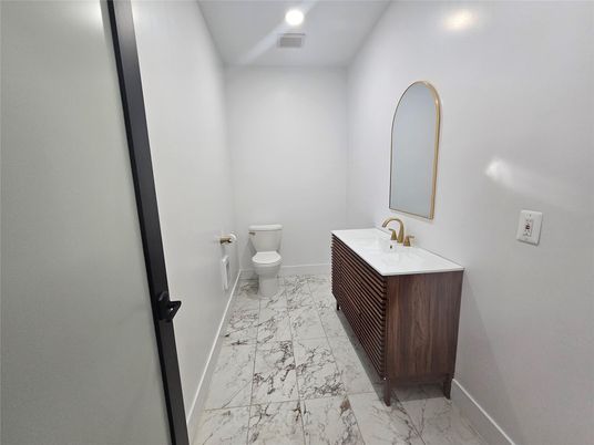 Bathroom, Interior, Marble, Recessed Lighting