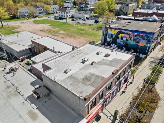 Exterior, Drone
