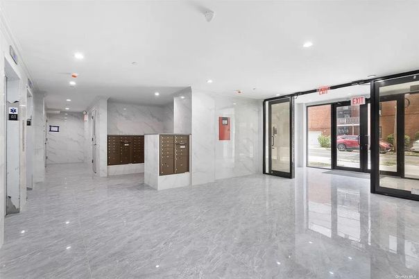 Elevator, Interior, Marble, Marble Walls, Recessed Lighting
