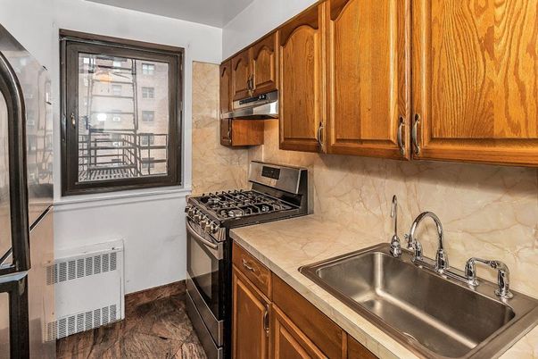 Interior, Kitchen, Tile Countertops