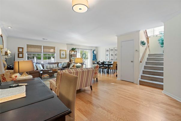 Dining room, Interior, Living room, Recessed Lighting, Wood Texture Flooring