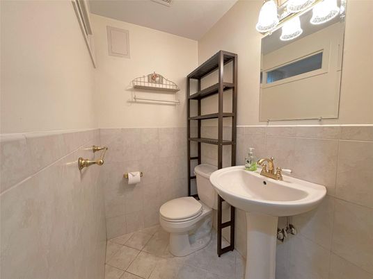 Bathroom, Interior