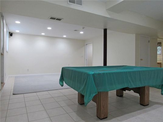 Billiard Table, Game Room, Interior, Recessed Lighting