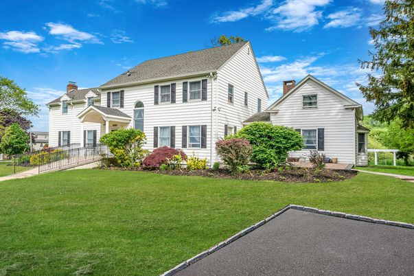 Backyard, Exterior, Facade, Georgian