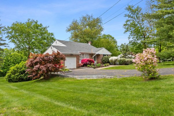 Attached, Backyard, Exterior, Facade, Brick Facade, Cape Cod