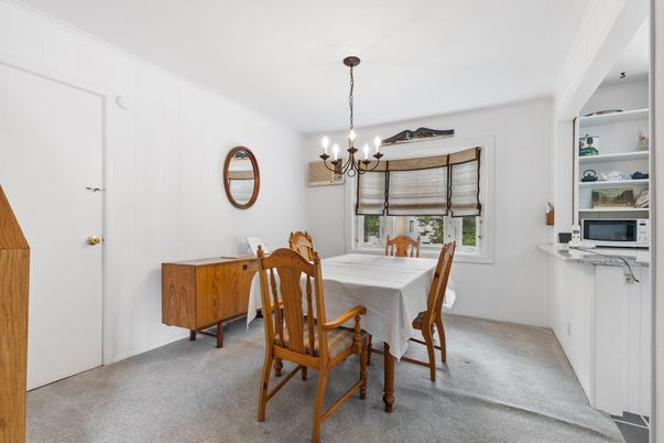 Chandelier, Dining room, Interior