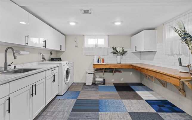 Interior, Recessed Lighting, Washer