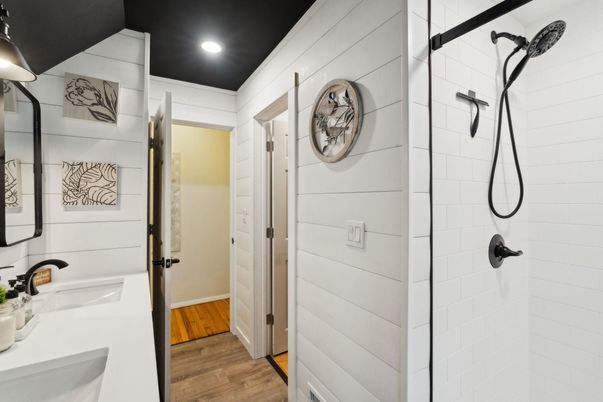 Bathroom, Interior, Recessed Lighting, Wood Texture Flooring