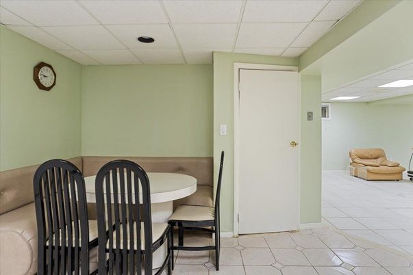 Interior, Recessed Lighting