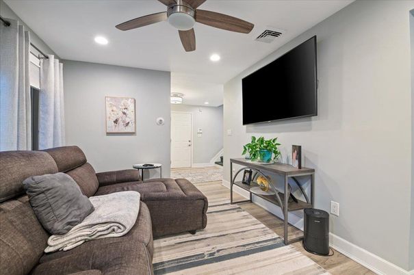 Interior, Living room, Recessed Lighting, Wood Texture Flooring