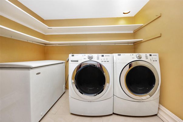 Interior, Recessed Lighting, Washer