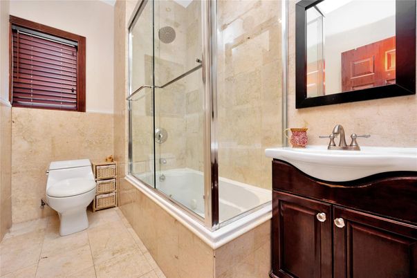 Bathroom, Glass Shower, Interior