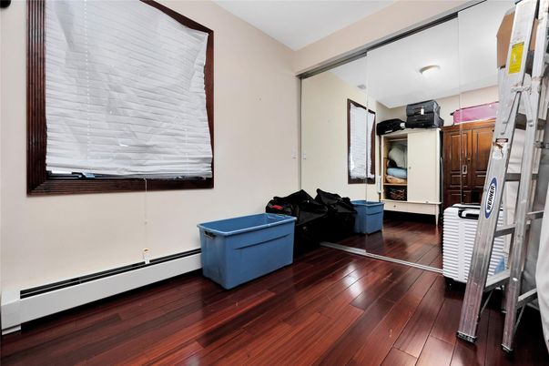 DE Listing image placeholder
