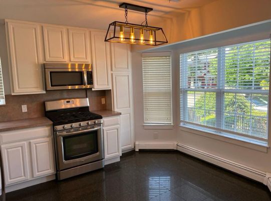 Interior, Kitchen, Pendant Lights, Stainless Steel Appliances