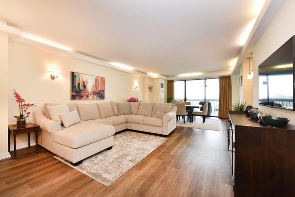 Dining room, Interior, Living room, Recessed Lighting, Wood Texture Flooring