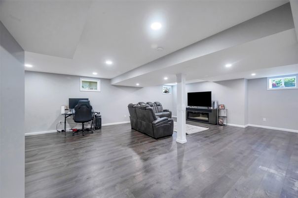 Home Office, Interior, Recessed Lighting, Wood Texture Flooring