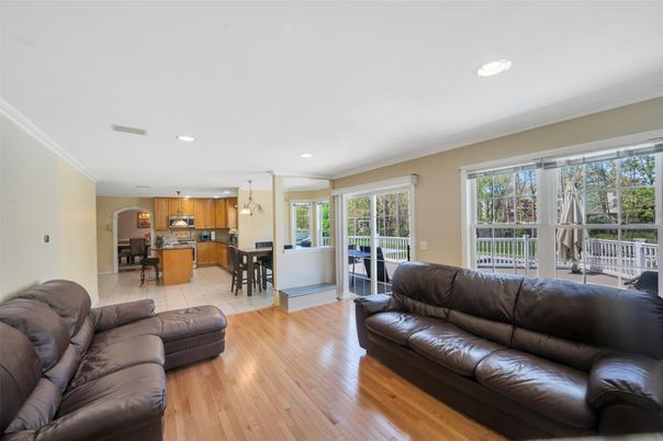 Dining room, Interior, Kitchen, Living room, Pendant Lights, Recessed Lighting, Stainless Steel Appliances, Wood Texture Flooring