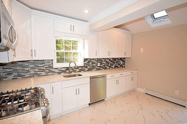 Interior, Kitchen, Marble, Recessed Lighting