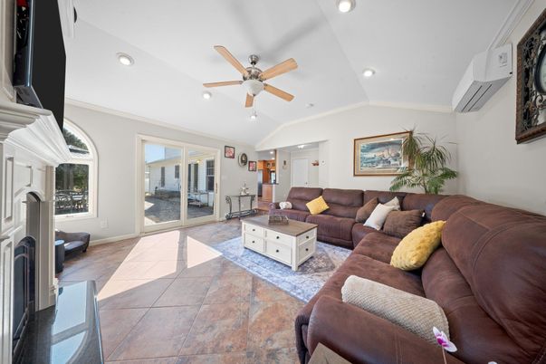 Fireplace, Interior, Living room, Recessed Lighting
