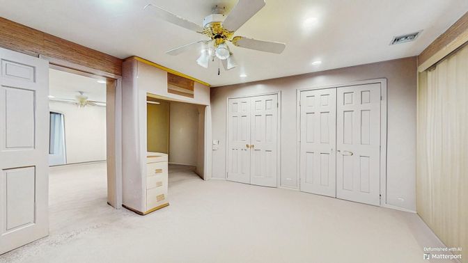 Empty room, Interior, Recessed Lighting