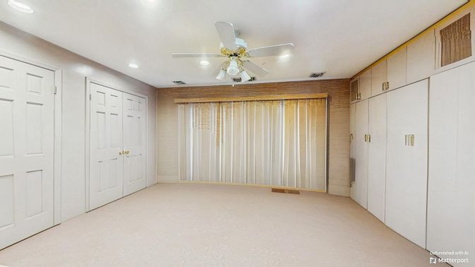 Empty room, Interior, Recessed Lighting, Wooden Walls