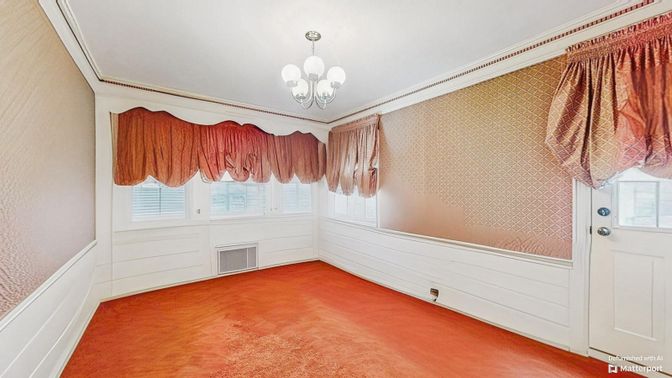 Chandelier, Empty room, Interior
