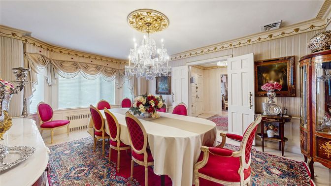 Chandelier, Dining room, Interior