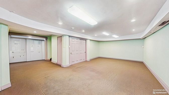 Empty room, Interior, Recessed Lighting