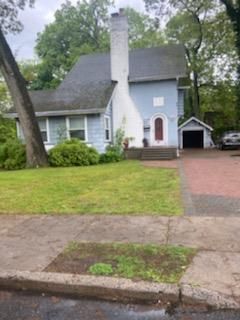 Backyard, Detached Garage, Exterior, Facade, Cape Cod