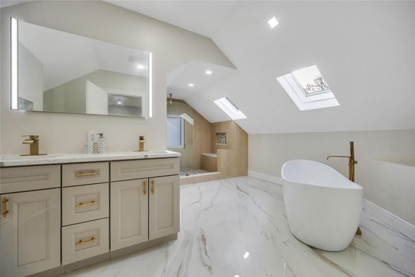 Bathroom, Dual Sink Vanities, Free Standing Baths, Interior, Marble, Recessed Lighting