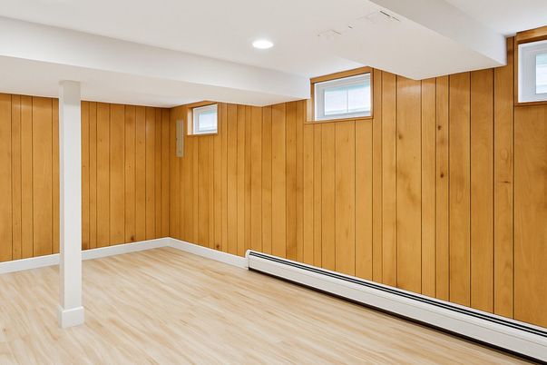 Empty room, Interior, Recessed Lighting, Wood Texture Flooring, Wooden Walls