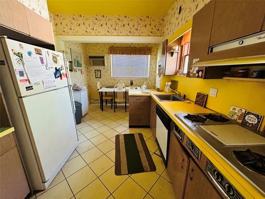 Dining room, Interior, Kitchen