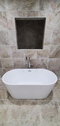 Bathroom, Free Standing Baths, Interior